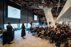 Corporate event and conference photographer in Ireland Roger Kenny